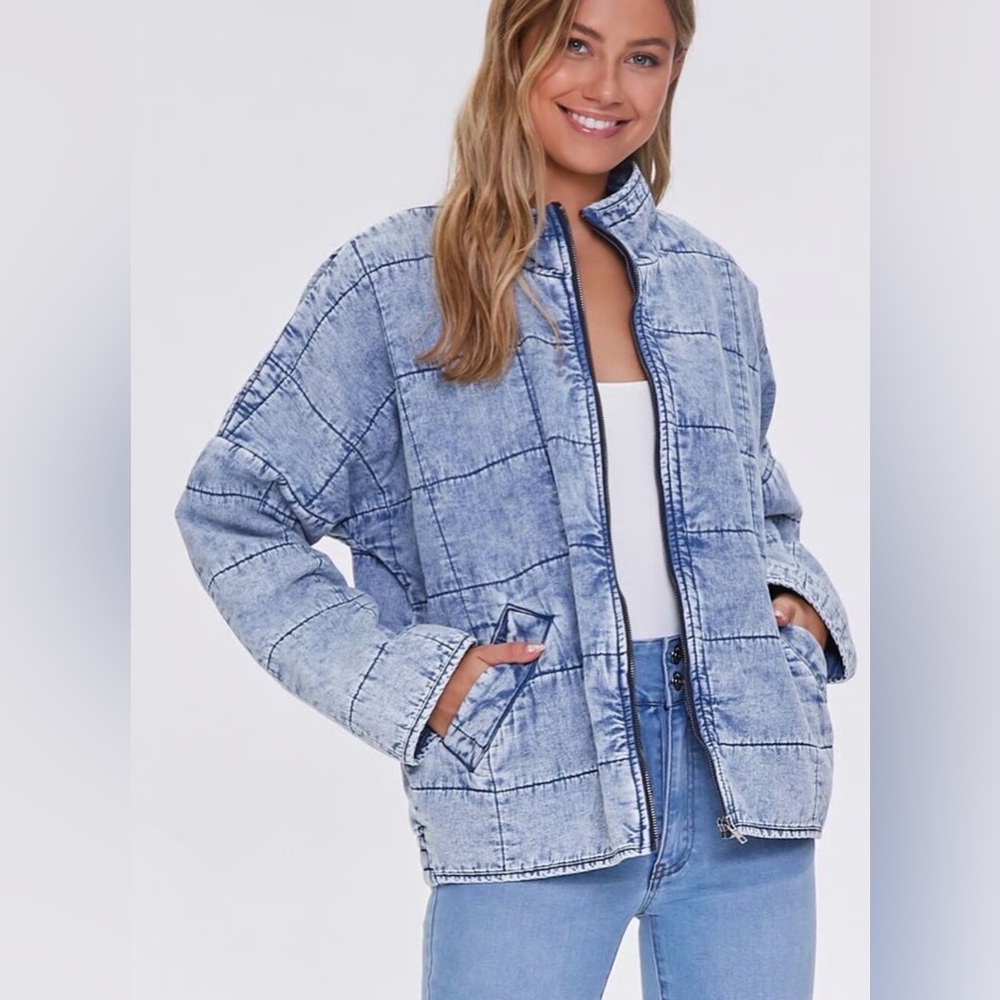 FOREVER 21 QUILTED ZIP UP‎ JACKET Denim Size Small